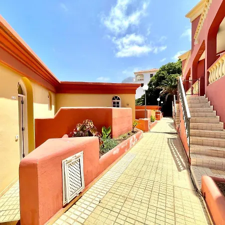 Apartamento, Pool, Proxima A Restaurantes, Playa, Wifi En Tenerife Sur Lägenhet *